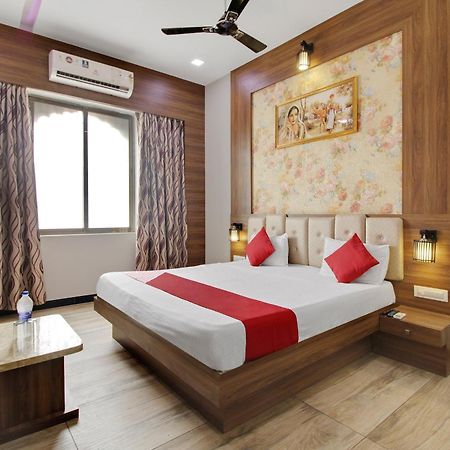OYO Hotel 72039 Royal Guest House Ludhiana Exterior foto