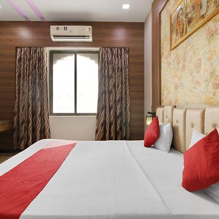OYO Hotel 72039 Royal Guest House Ludhiana Exterior foto
