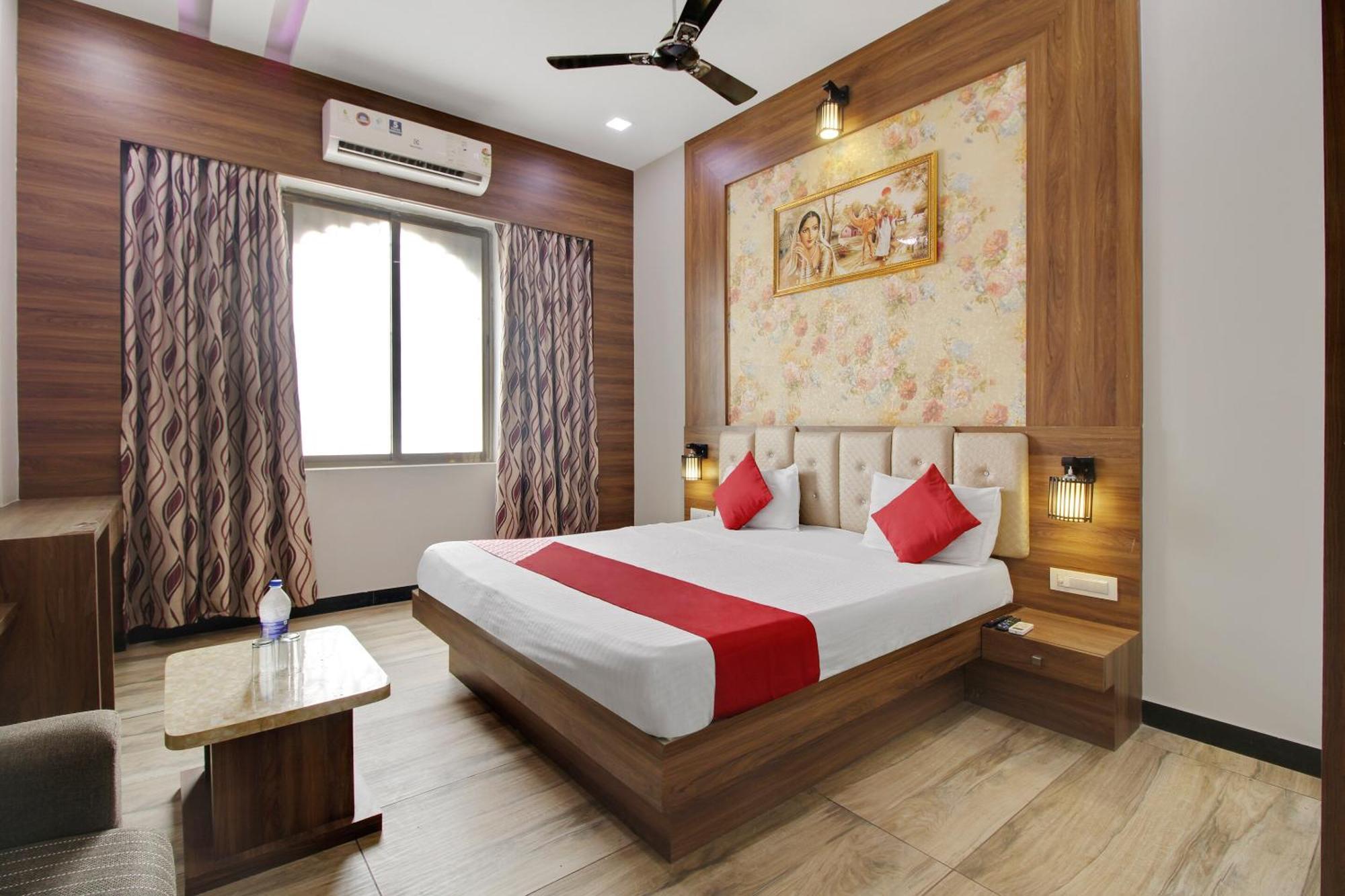 OYO Hotel 72039 Royal Guest House Ludhiana Exterior foto